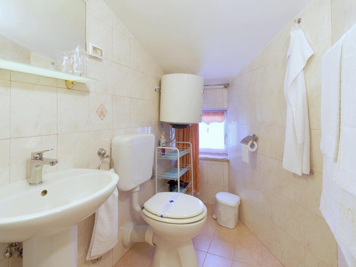 Holiday Home Nevena By Rent Istria Buje Eksteriør bilde
