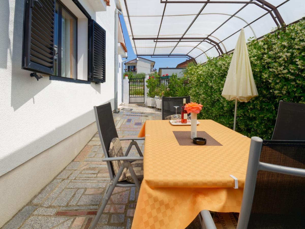 Holiday Home Nevena By Rent Istria Buje Eksteriør bilde
