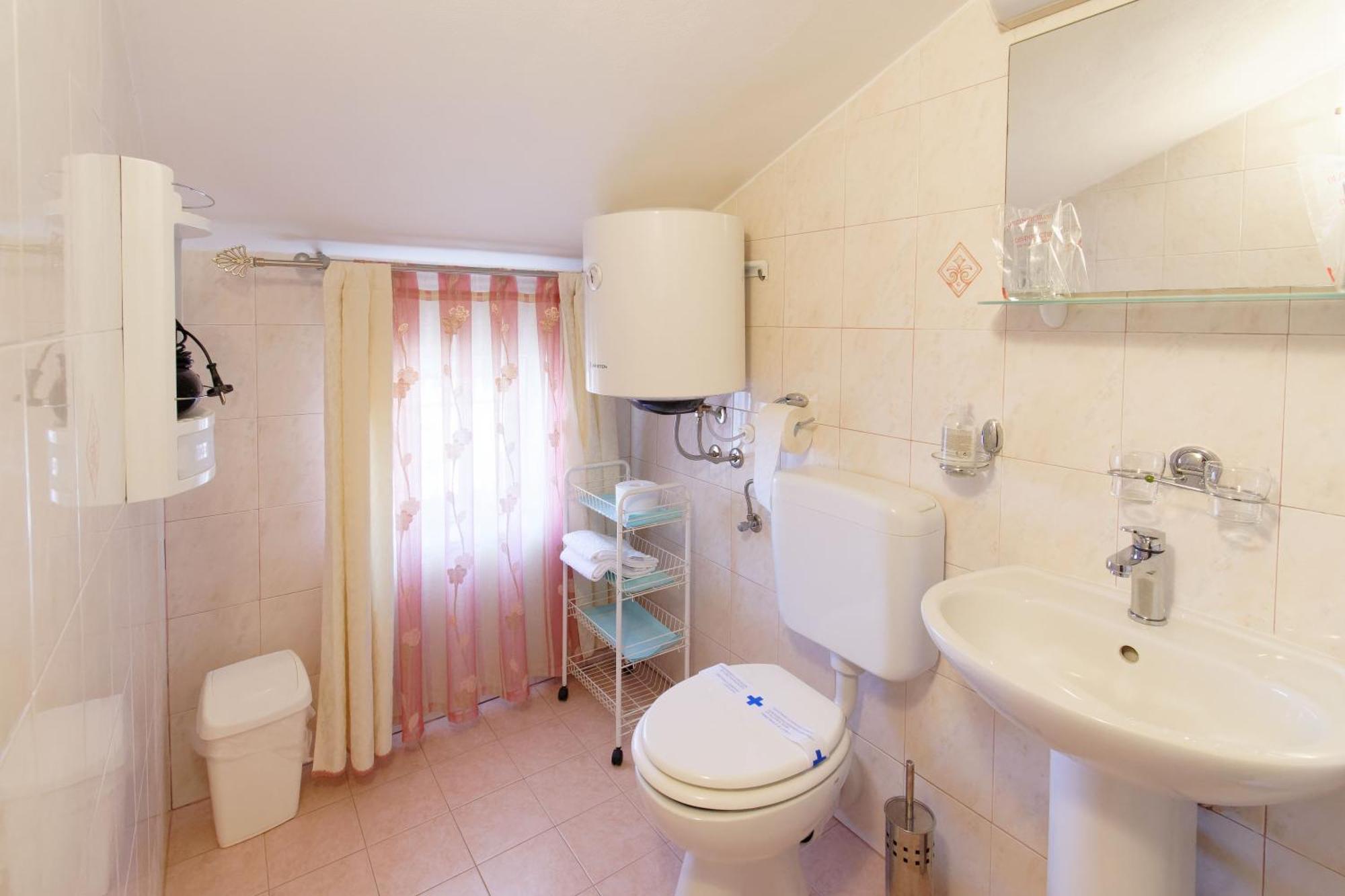 Holiday Home Nevena By Rent Istria Buje Rom bilde